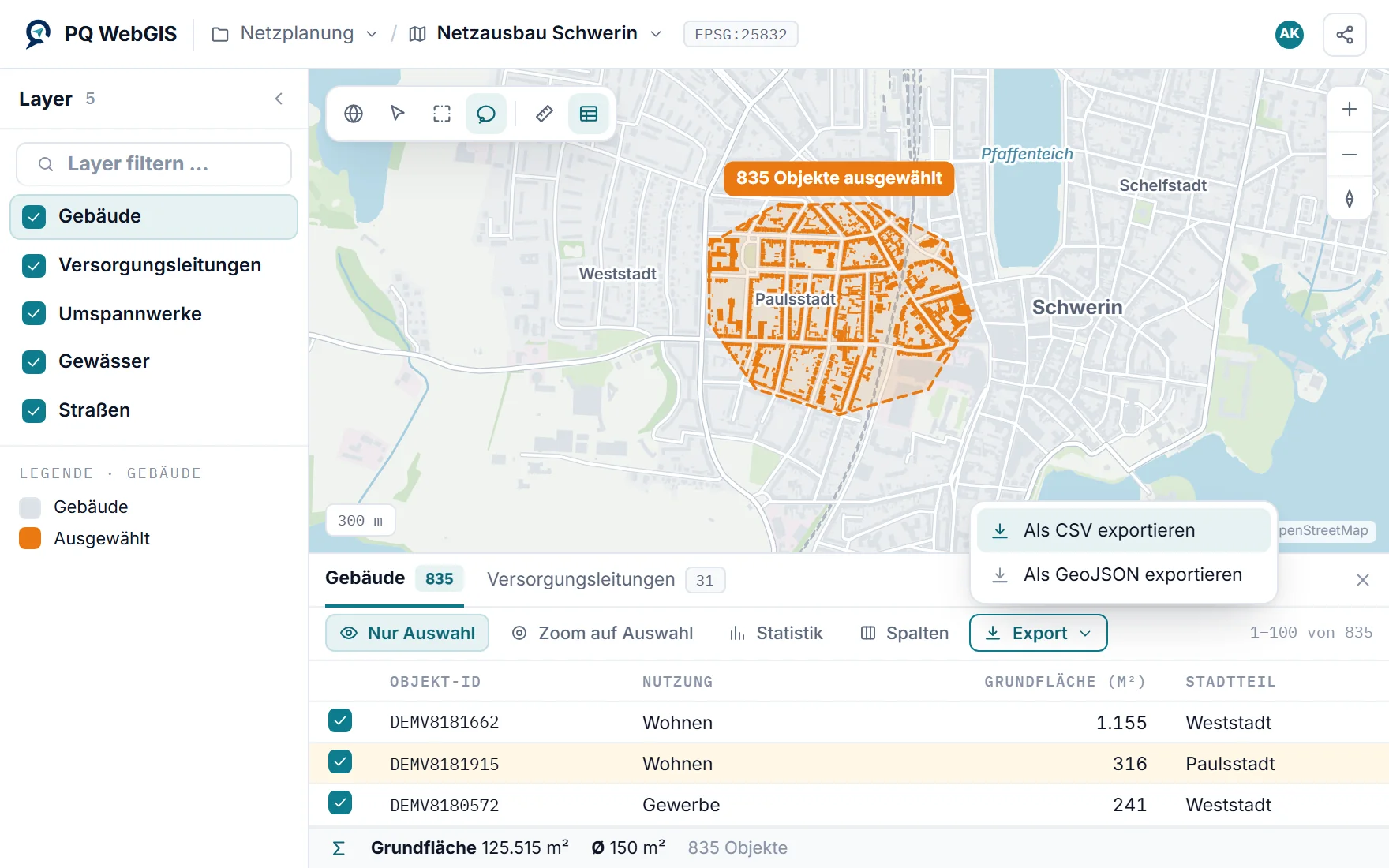 PQ WebGIS, vereinfacht: Lasso-Auswahl auf der Karte, Attributtabelle mit „Nur Auswahl“, Summe und Durchschnitt sowie Export als CSV oder GeoJSON